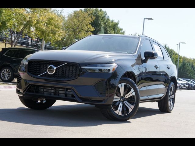 2025 Volvo XC60 Plug-In Hybrid Core