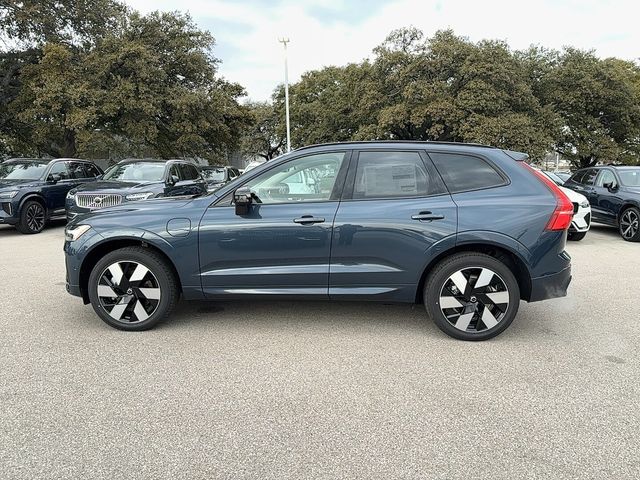 2025 Volvo XC60 Plug-In Hybrid Plus