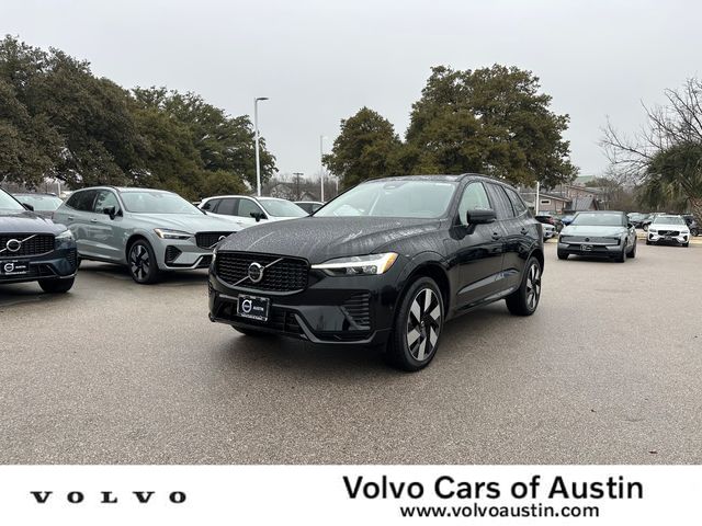 2025 Volvo XC60 Plug-In Hybrid Plus