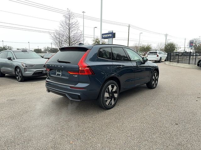 2025 Volvo XC60 Plug-In Hybrid Plus