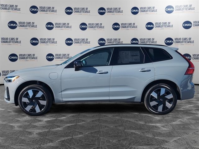 2025 Volvo XC60 Plug-In Hybrid Plus