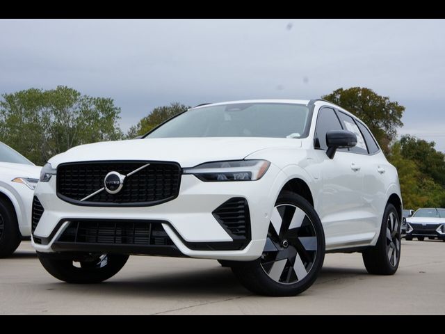 2025 Volvo XC60 Plug-In Hybrid Plus