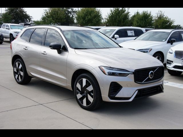 2025 Volvo XC60 Plug-In Hybrid Plus