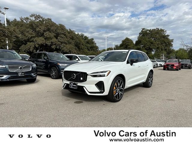 2025 Volvo XC60 Plug-In Hybrid Polestar Engineered