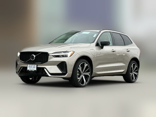 2025 Volvo XC60 Plug-In Hybrid Ultra