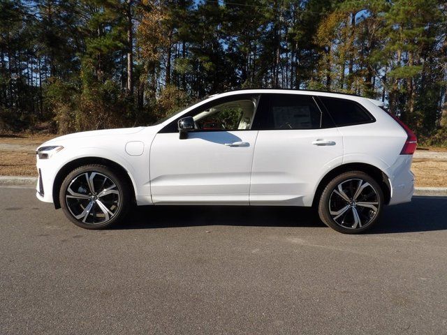 2025 Volvo XC60 Plug-In Hybrid Ultra