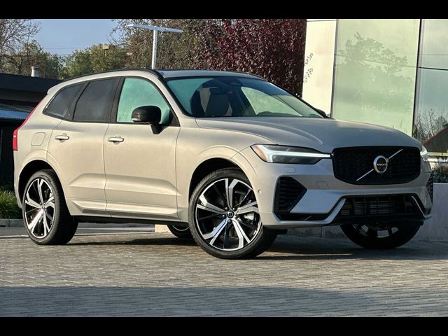 2025 Volvo XC60 Plug-In Hybrid Ultra