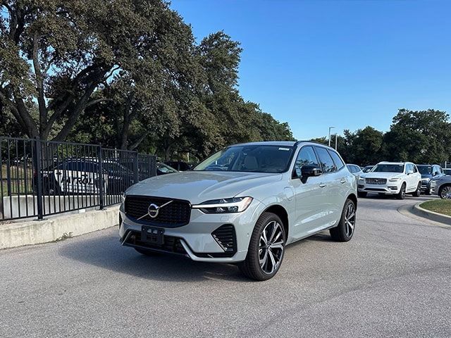 2025 Volvo XC60 Plug-In Hybrid Ultra