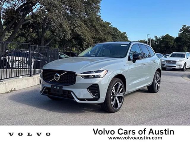 2025 Volvo XC60 Plug-In Hybrid Ultra