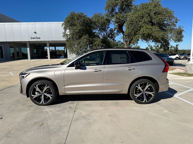 2025 Volvo XC60 Plug-In Hybrid Ultra