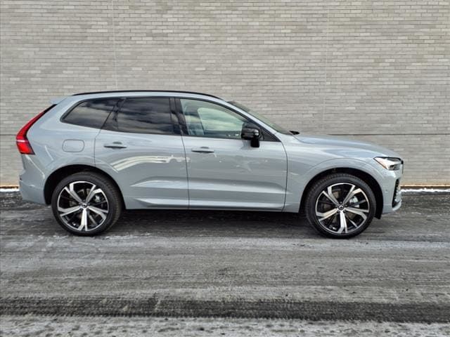 2025 Volvo XC60 Plug-In Hybrid Ultra