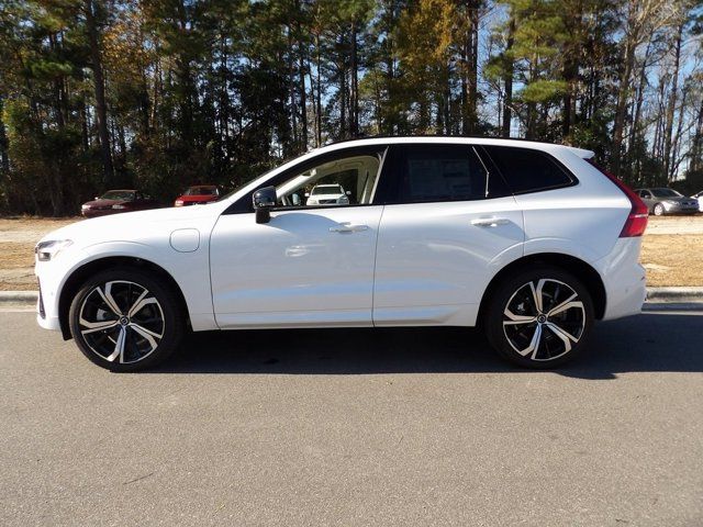 2025 Volvo XC60 Plug-In Hybrid Ultra