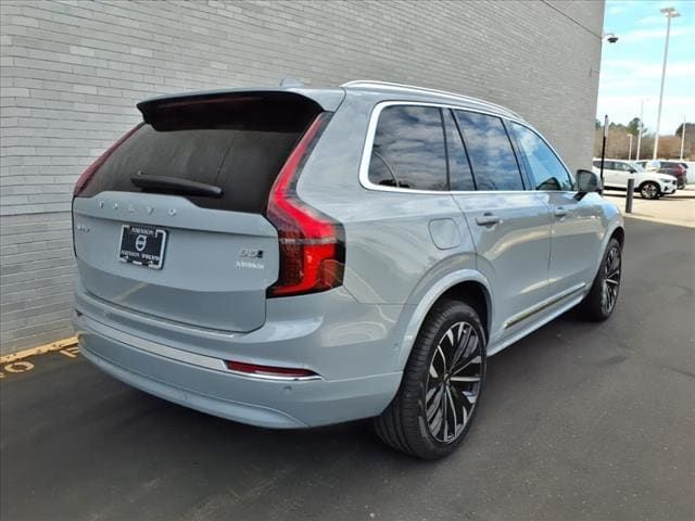 2025 Volvo XC90 Plus