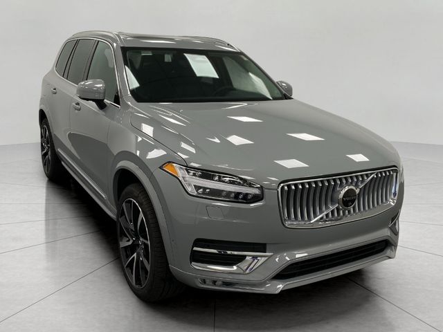 2025 Volvo XC90 Plus