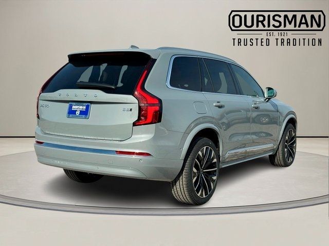 2025 Volvo XC90 Plus