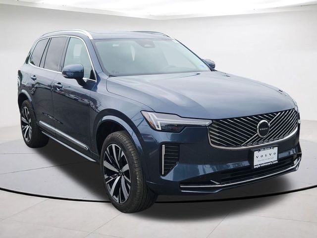 2025 Volvo XC90 Core