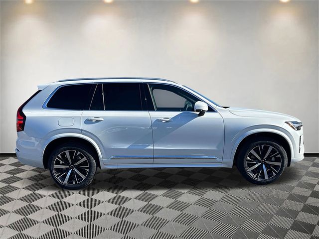 2025 Volvo XC90 Core