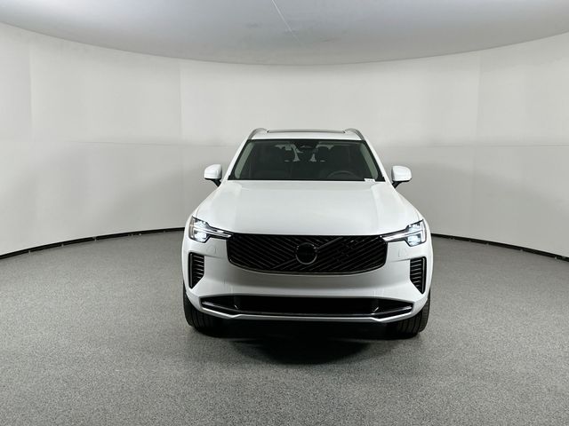 2025 Volvo XC90 Core