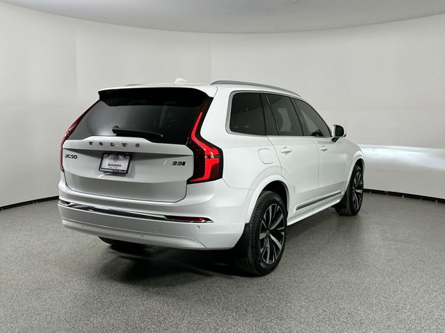 2025 Volvo XC90 Core