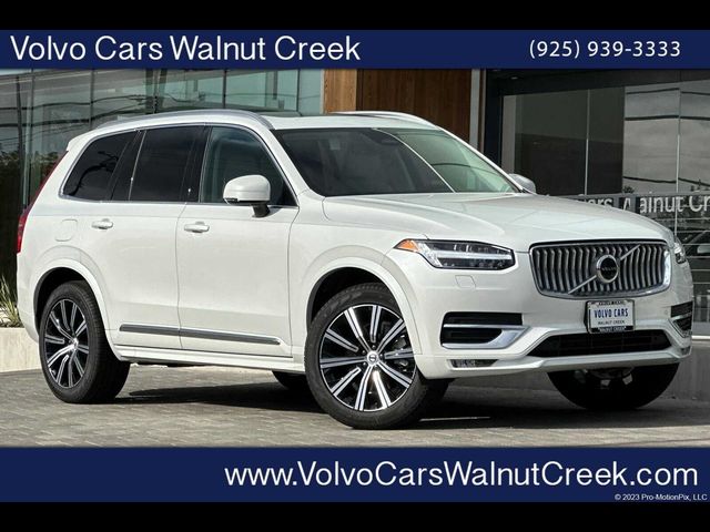 2025 Volvo XC90 Core