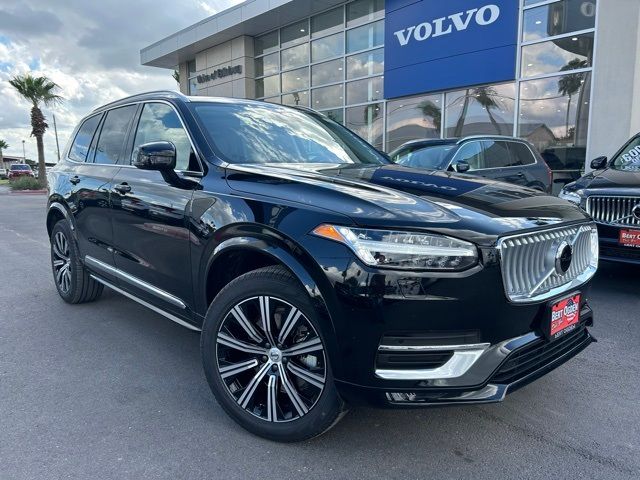 2025 Volvo XC90 Core