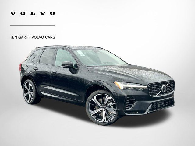 2025 Volvo XC90 Core