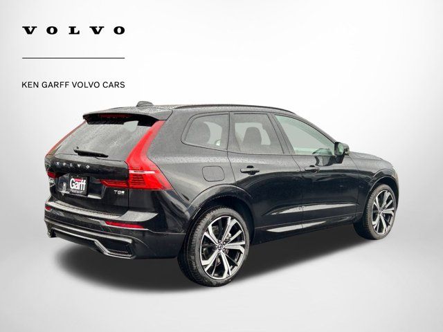 2025 Volvo XC90 Core