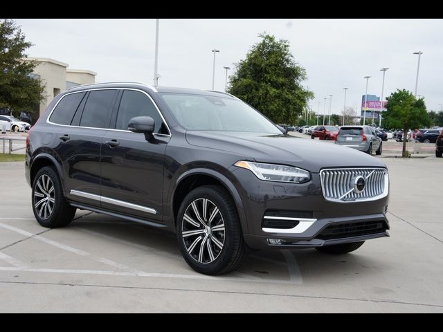 2025 Volvo XC90 Core