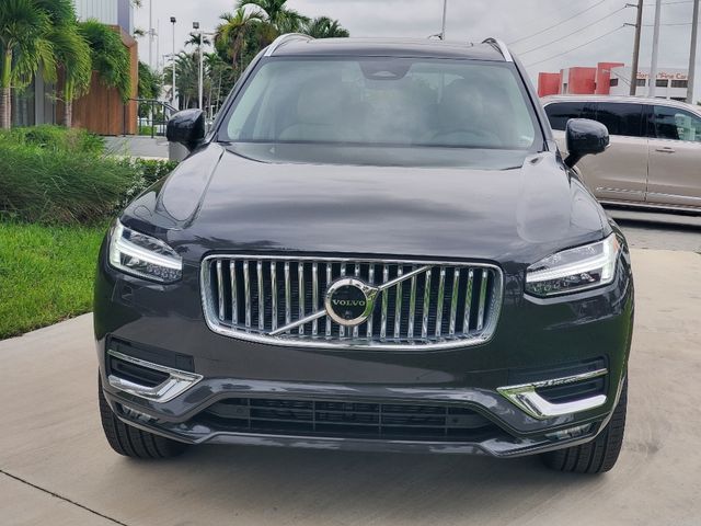 2025 Volvo XC90 Core