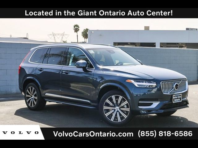 2025 Volvo XC90 Core