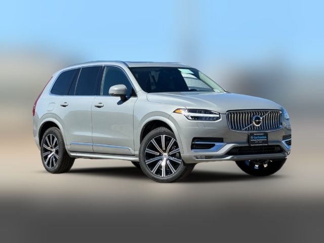 2025 Volvo XC90 Core