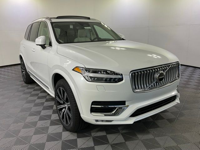 2025 Volvo XC90 Core