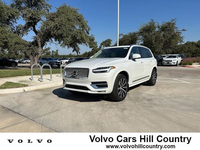 2025 Volvo XC90 Core