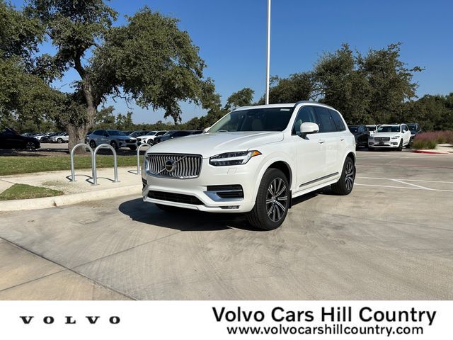 2025 Volvo XC90 Core