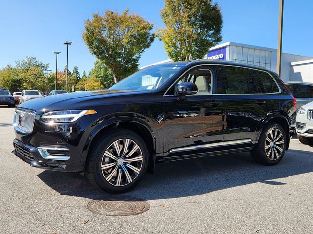 2025 Volvo XC90 Core