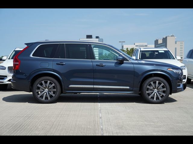 2025 Volvo XC90 Core