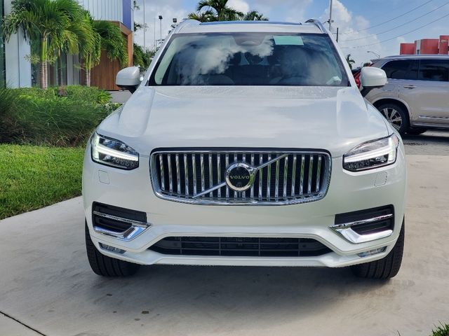 2025 Volvo XC90 Core