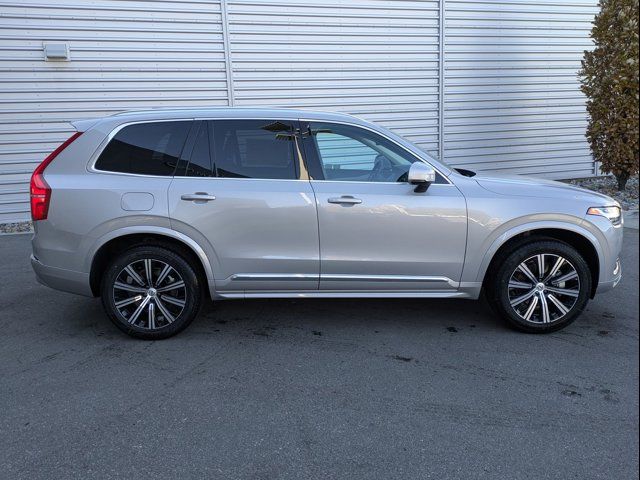 2025 Volvo XC90 Core