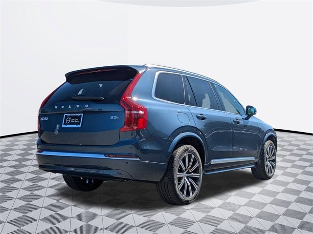 2025 Volvo XC90 Core