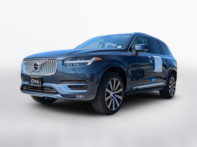 2025 Volvo XC90 Core