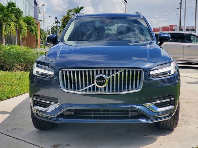 2025 Volvo XC90 Core