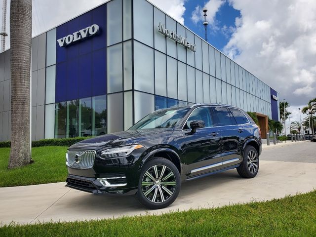 2025 Volvo XC90 Core