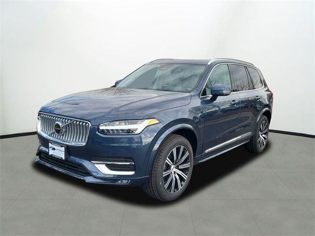 2025 Volvo XC90 Core