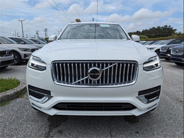 2025 Volvo XC90 Core