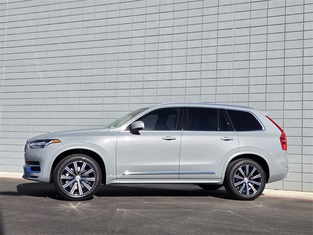 2025 Volvo XC90 Core