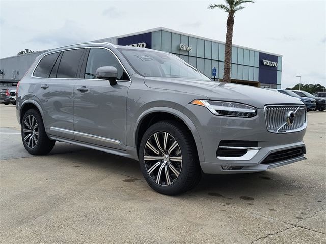 2025 Volvo XC90 Core