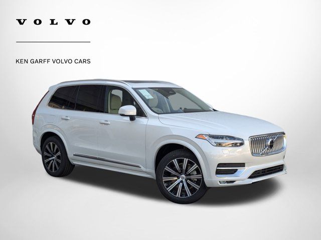 2025 Volvo XC90 Core