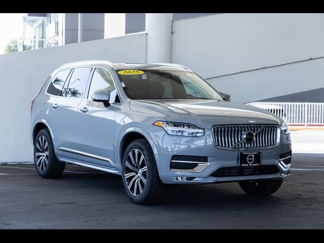 2025 Volvo XC90 Core