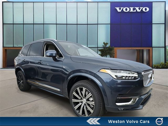 2025 Volvo XC90 Core