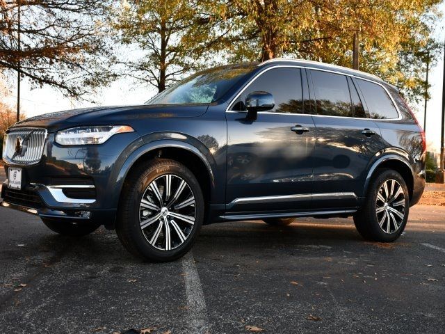 2025 Volvo XC90 Core